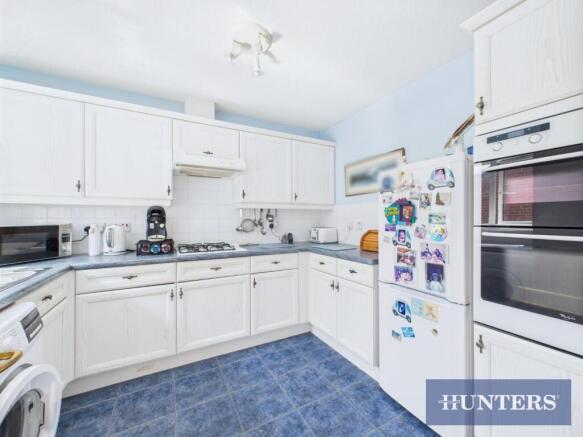 3 bed Detached Bungalow for sale Image 4
