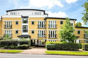 Flat 10, 35, Poynders Road, London SW4 8GA