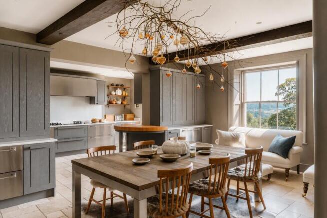 Kitchen/Breakfast Room