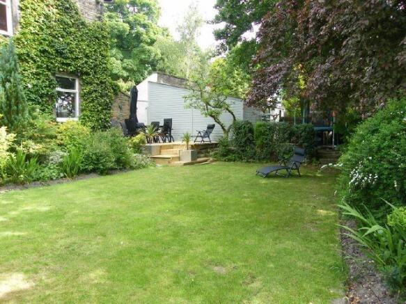 Photo 10