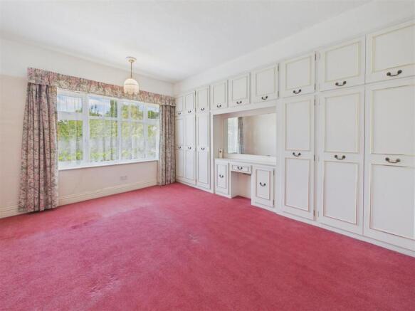 3 bed Semi-Detached for sale Image 10