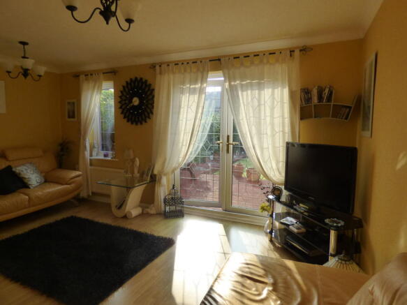 Photo 4