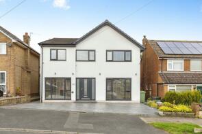 38, Grasleigh Avenue, Bradford BD15 9AR