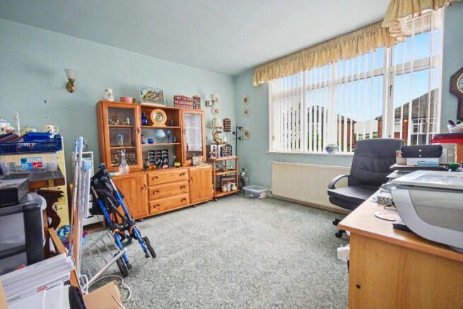 3 bed Semi-Detached for sale Image 5