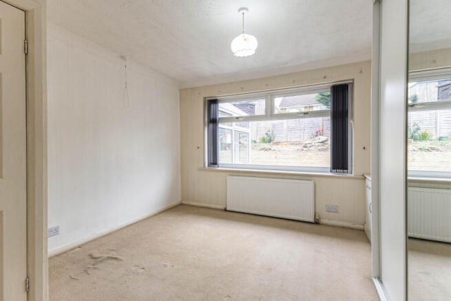 2 bed Semi-Detached Bungalow for sale Image 7