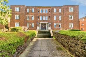 Flat 34, Queens Court, Hill Lane, Southampton SO15 5RR