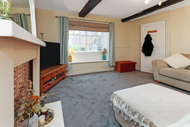 3 bed Semi-Detached for sale Image 6