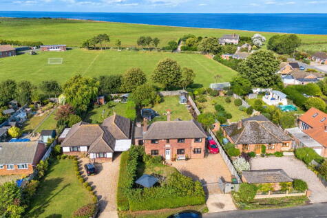 North Walsham Road, Happisburgh, Norwich, NR12 0QU