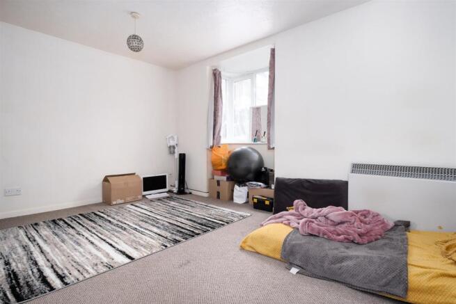 Knowles Close-1.jpg