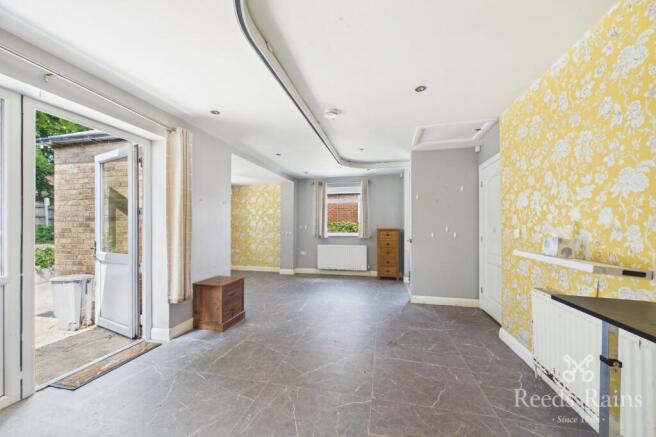 2 bed Bungalow for sale Image 9