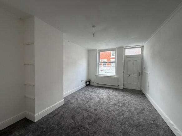 3 bed Terraced for sale Image 4