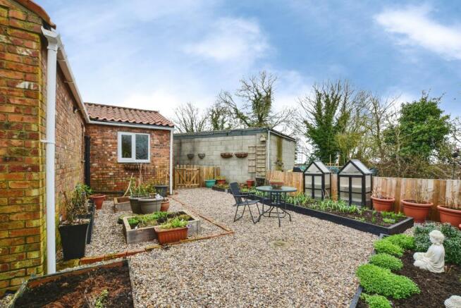 Annexe Garden