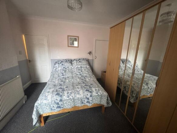 2 bed Terraced for sale Image 5