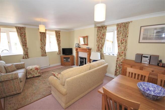 Living Dining Room