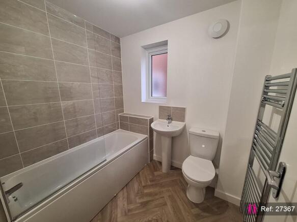 2 bed Terraced for sale Image 7