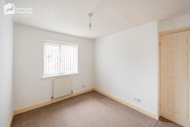 3 bed Semi-Detached for sale Image 10