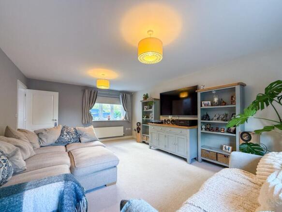 Weavers Mill Way, New Mill, Holmfirth, HD9 photo 3