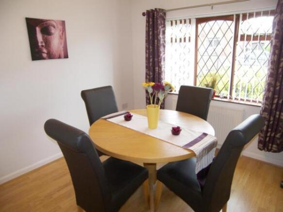 Dining Room/Bedroom4
