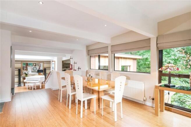 Breakfast Room