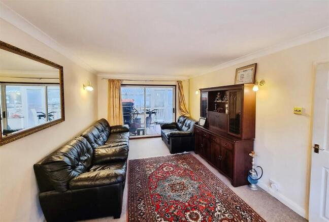 60524c3c-PHOTO-2025-12-17-14-54-10 20 285 29.jpg