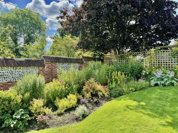 Garden Details