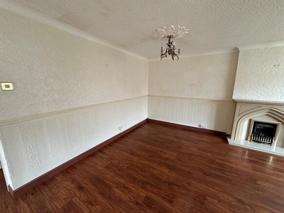 3 bed Detached Bungalow for sale Image 7