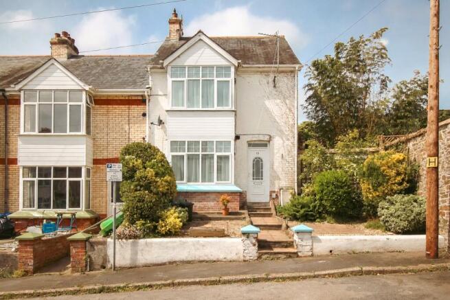 3-bed terraced on Chantry Avenue, Bideford, EX39, £235,000