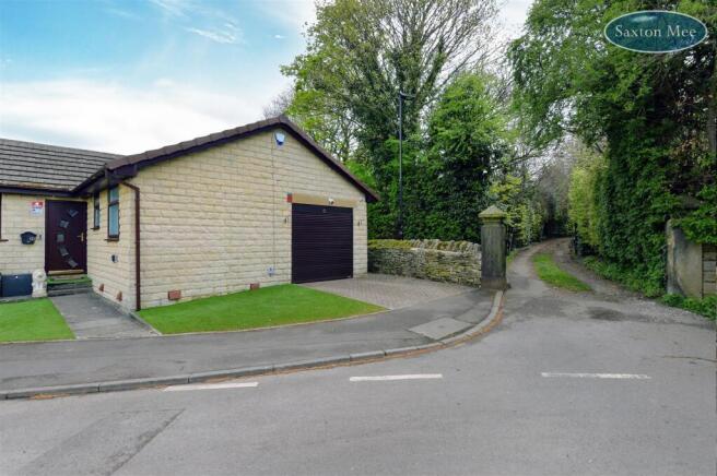 2 bed Detached Bungalow for sale Image 4