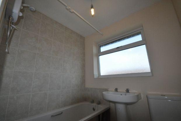 Modern white suite c