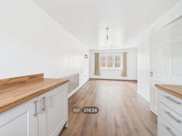 Kitchen/Living area