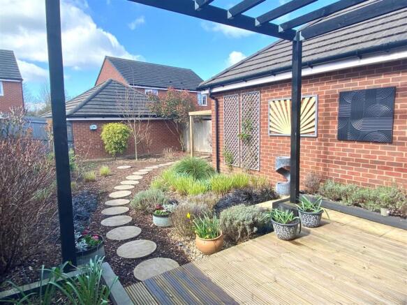 Rear Garden 2.jpg