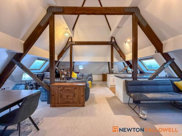 Open Plan Living/Dining Kitchen