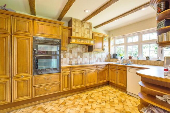Kitchen 5