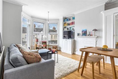 Woodside Road, London, N22