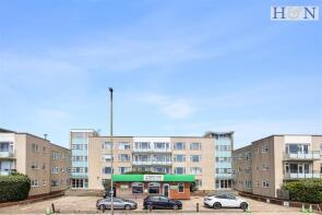 Flat 36, Lancaster Court, Kingsway, Hove BN3 2TQ