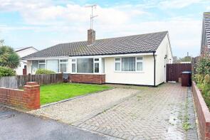 16, Saxon Close, Littlehampton BN16 1DX
