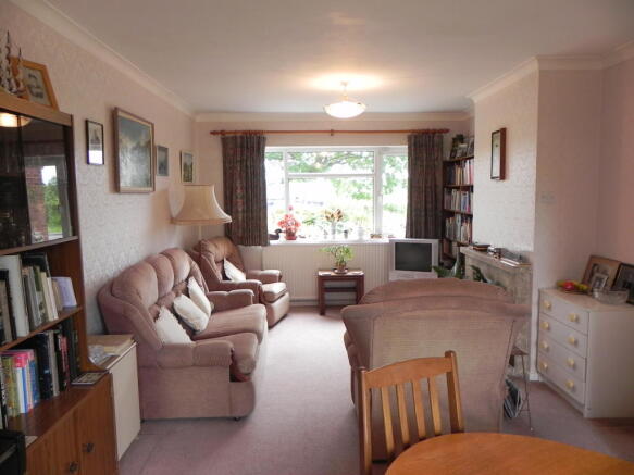 Photo 3