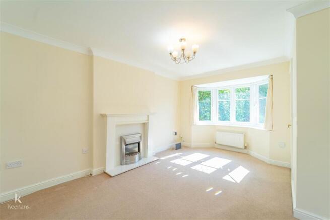 3 bed Detached to rent Image 10