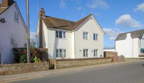Innside, Main Road, Hastings TN35 4QE