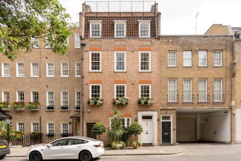 Farm Street, Mayfair, London W1J