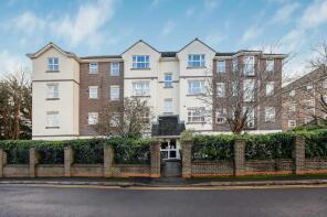 9, Abbotsmead Place, Caversham, Reading RG4 8BB