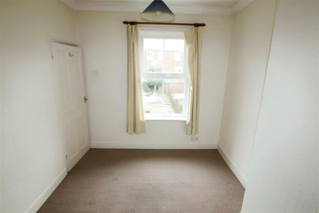 Bedroom two-Nene View-Irthlingborugh-2 bed house t