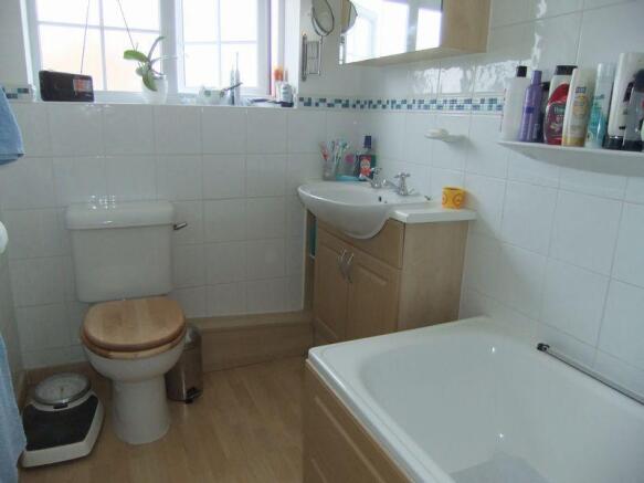 Photo 10