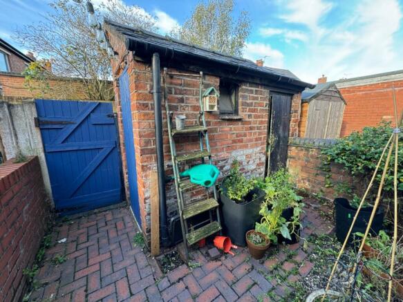 Garden Store