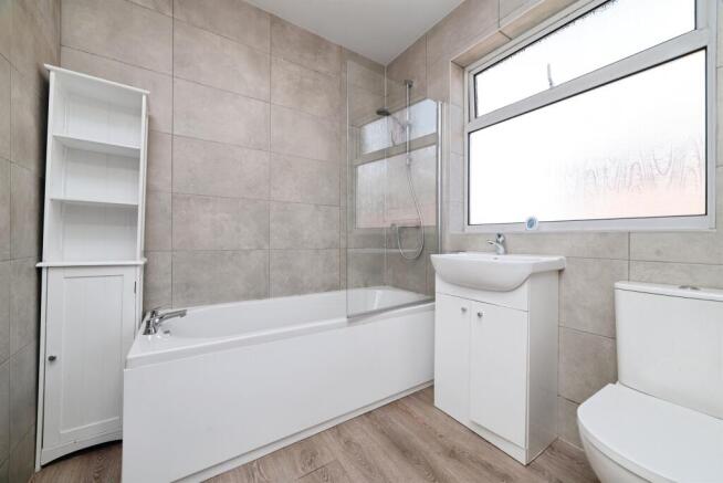 3 bed Semi-Detached for sale Image 10