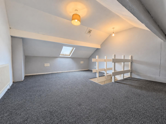 Attic room.png