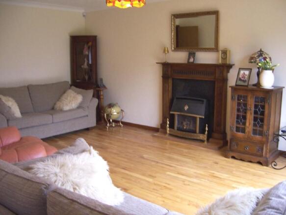 Lounge x2