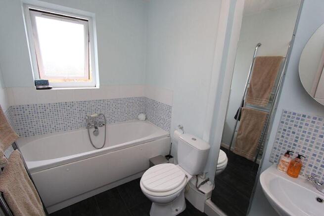 En-suite Bathroom