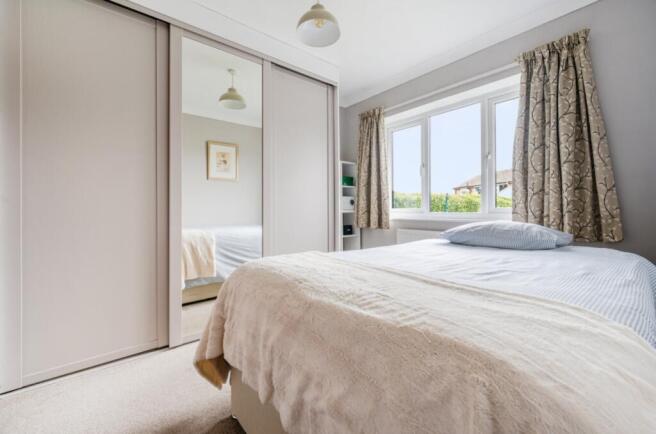 EweMove Harrogate Rear Bedroom2