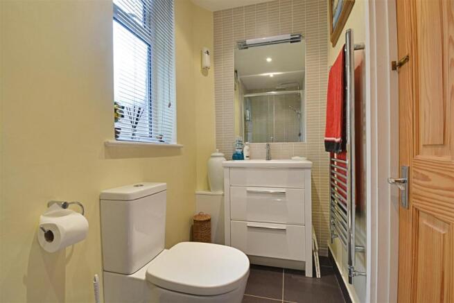 Shower Room 2.jpg